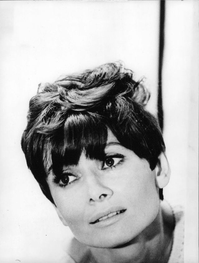 Fabulous Photos of Audrey Hepburn During the filming of &;Wait Until Dark (1967)&; Movies &; TV