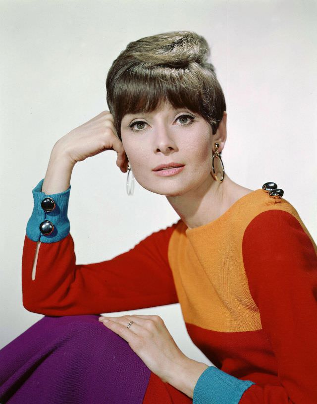 Fabulous Photos of Audrey Hepburn During the filming of &;Wait Until Dark (1967)&; Movies &; TV