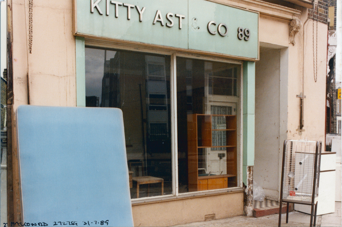 #30 Kitty Ast, Falcon Rd, Battersea, 1990