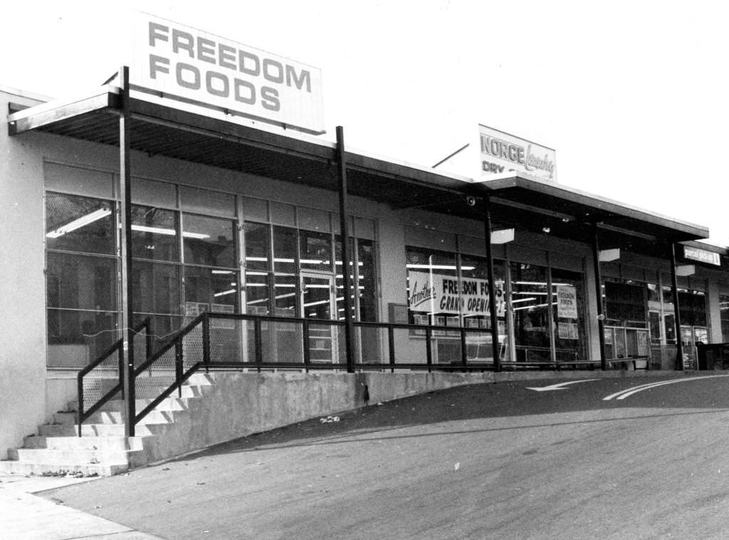 #229 Freedom Foods at 264 Columbia Rd. in the Dorchester neighborhood of Boston on Nov. 20, 1968.