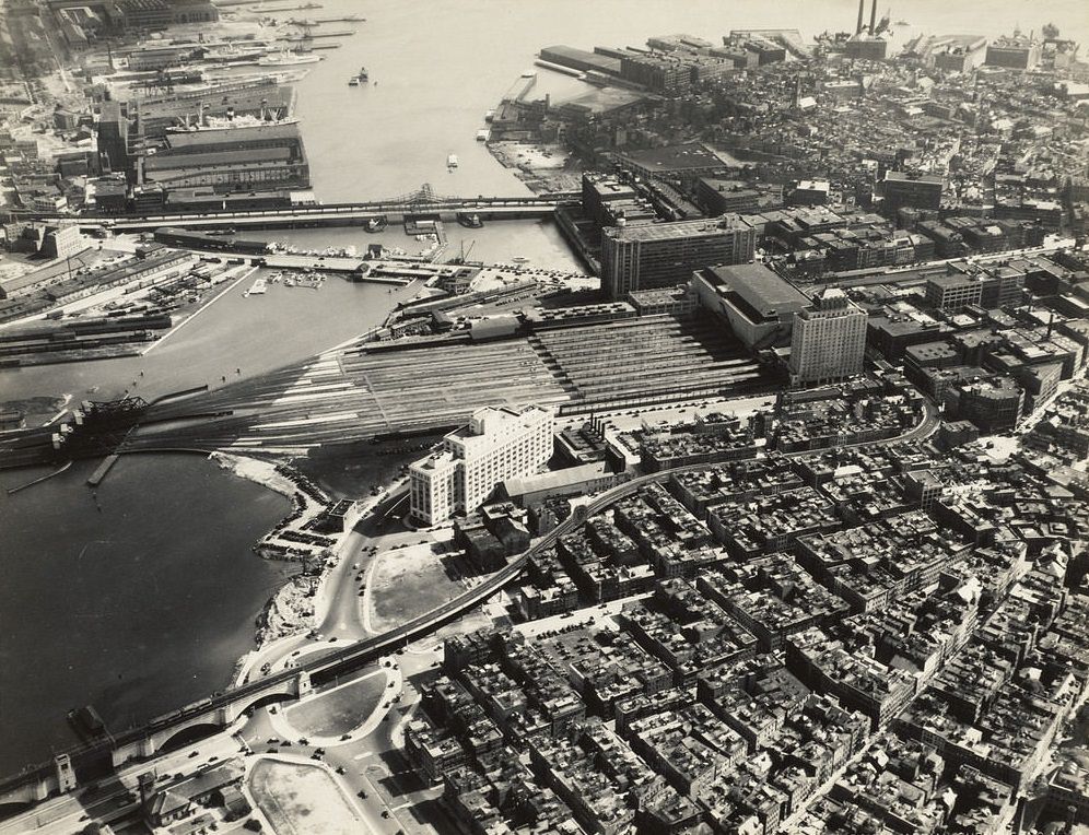 #40 Hotel Manger and Highway Commission, Boston and Maine Railroad