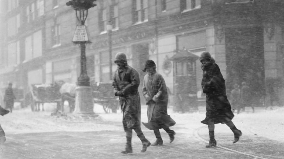 #20 Snowstorm in Boston, corner of Tremont and Boylston, 1930
