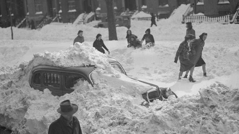 #28 Snow-covered automobile, 1939