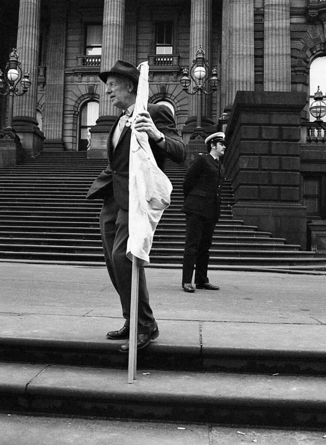 #9 Victorian State Parliament, 1977
