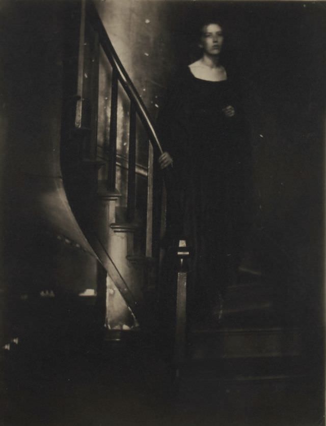 #15 On the old stair, 1899