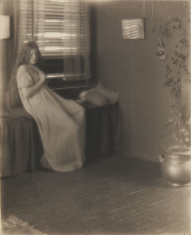 #35 Untitled [Florence Peterson], 1909