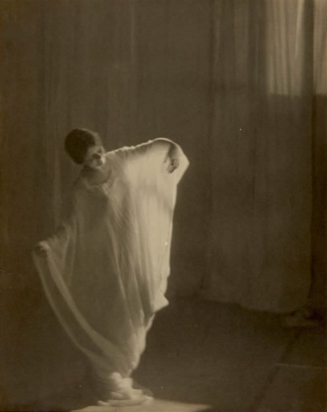 #42 Dancer from Barnard College Greek Games, 1911