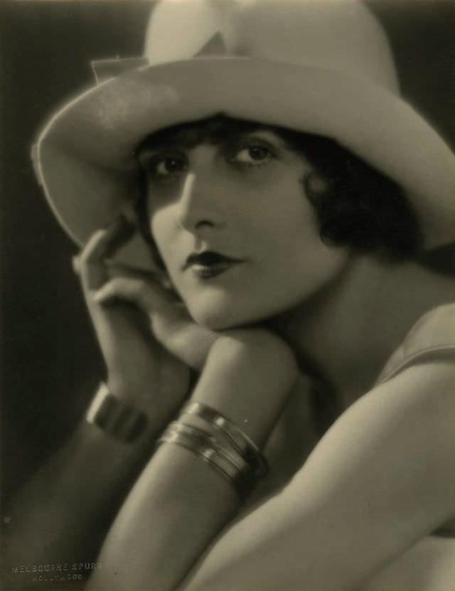 #17 Evelyn Brent