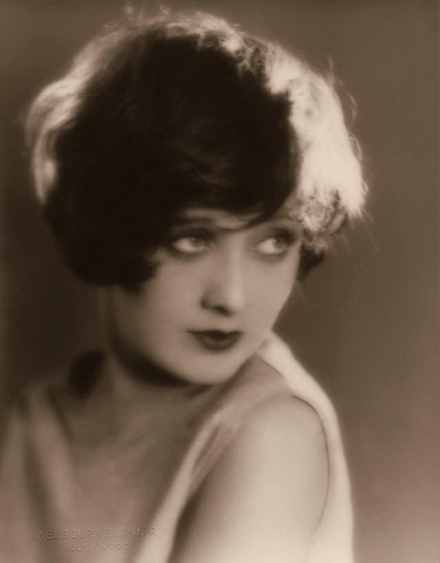 #38 Sally O’Neil