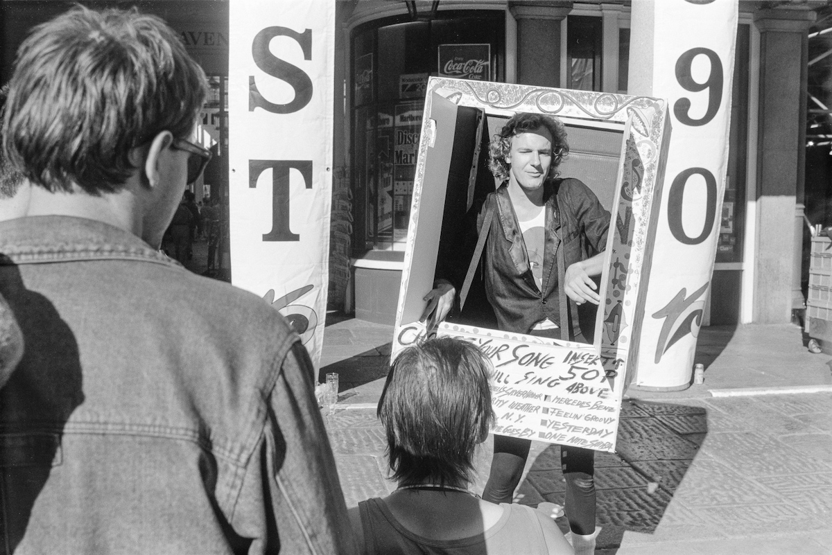#14 Human Jukebox, Covent Garden Market, Covent Garden, Westminster, 1990