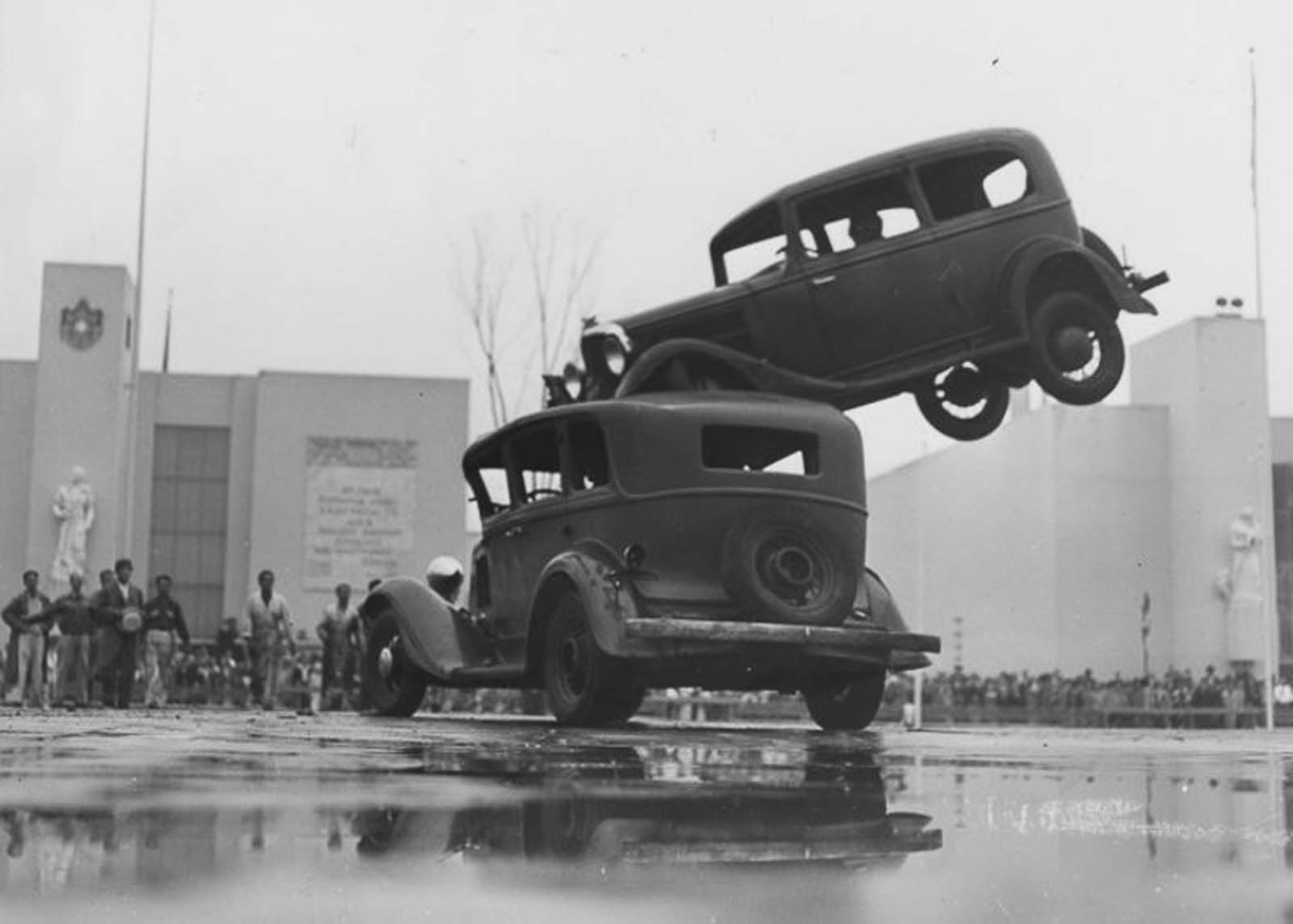 The Daredevil Stunt Drivers who entertained Crowds by Crashing Cars and flying Cars Weird