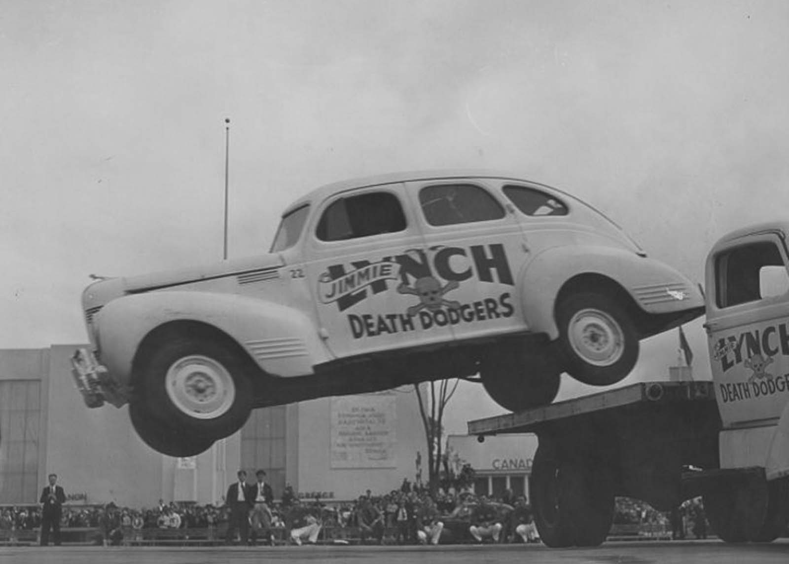 The Daredevil Stunt Drivers who entertained Crowds by Crashing Cars and flying Cars Weird
