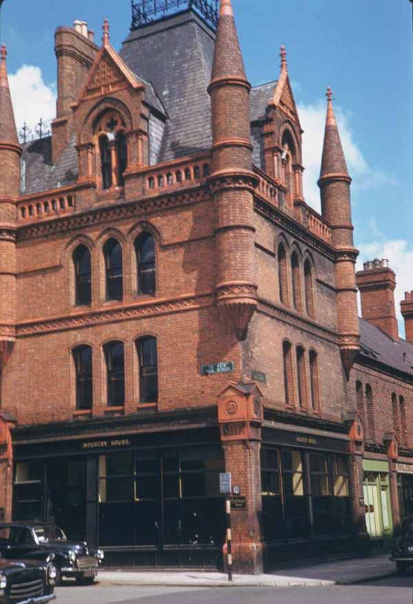 #44 Drury Street and Fade Street