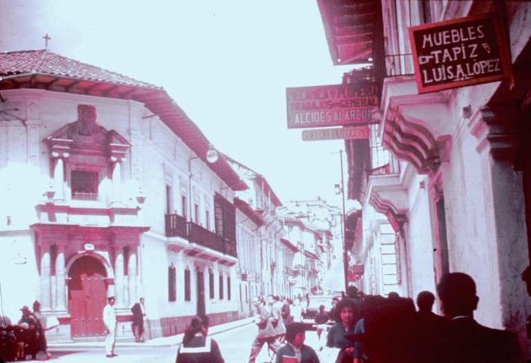 #9 Ecuador. Quito typical street scene, 1959