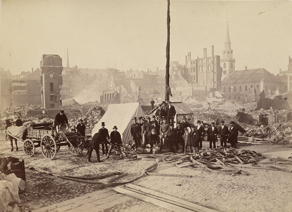 #31 Franklin Street. (Old South Meeting House in background, tents and men in foreground)