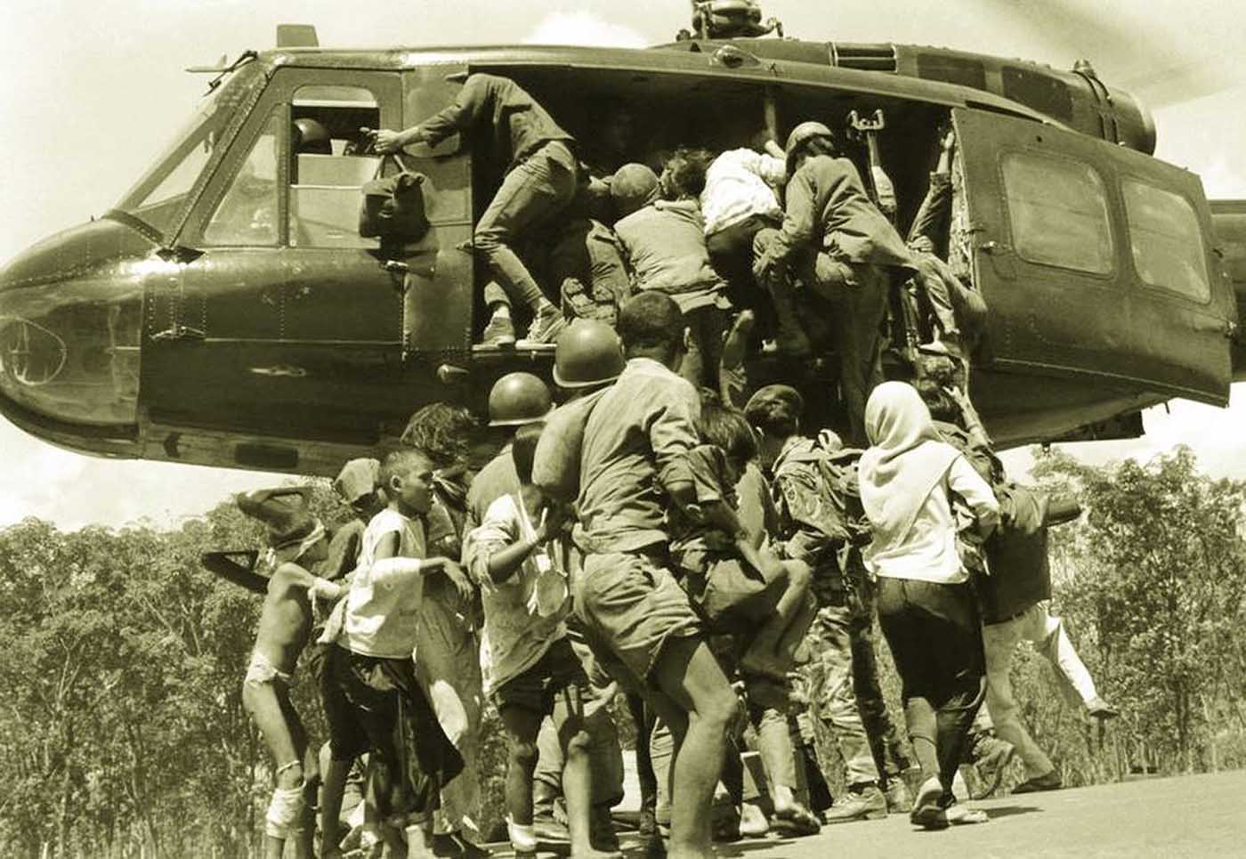 #13 When US Military pushed Helicopters overboard to make room for Vietnam War evacuees, 1975 #13 Vietnam W