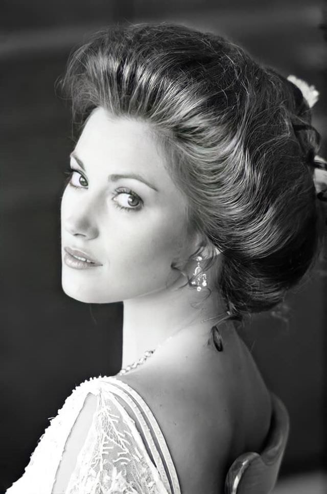 Stunning Photos of Jane Seymour during the Filming of &;Somewhere in Time (1980)&; Celebrities