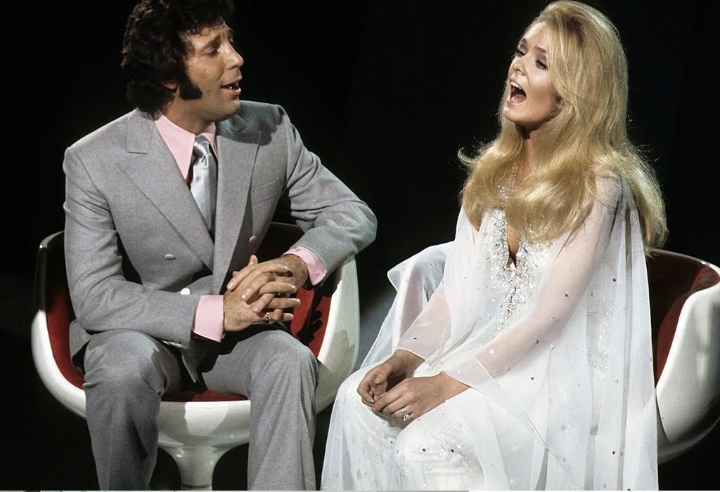 #48 Joey Heatherton in ‘This is Tom Jones’, November 20, 1970.