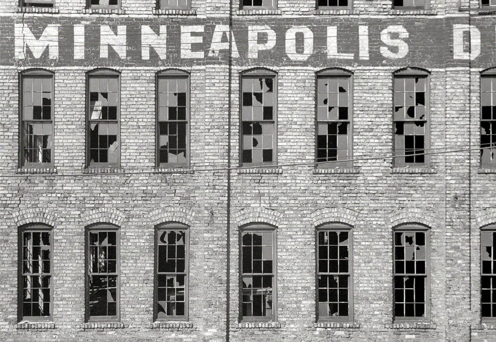 #17 Abandoned factory, Minneapolis, Minnesota, September 1939