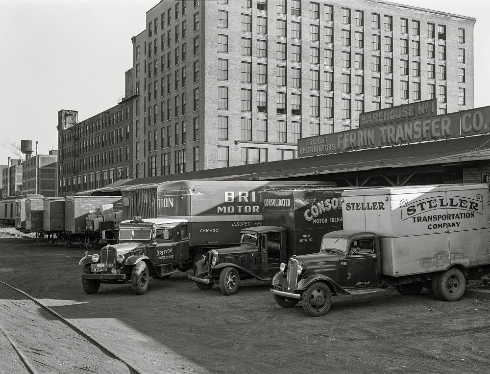 #5 Trucks loading at terminal warehouse, Minneapolis, Minnesota, September 1939