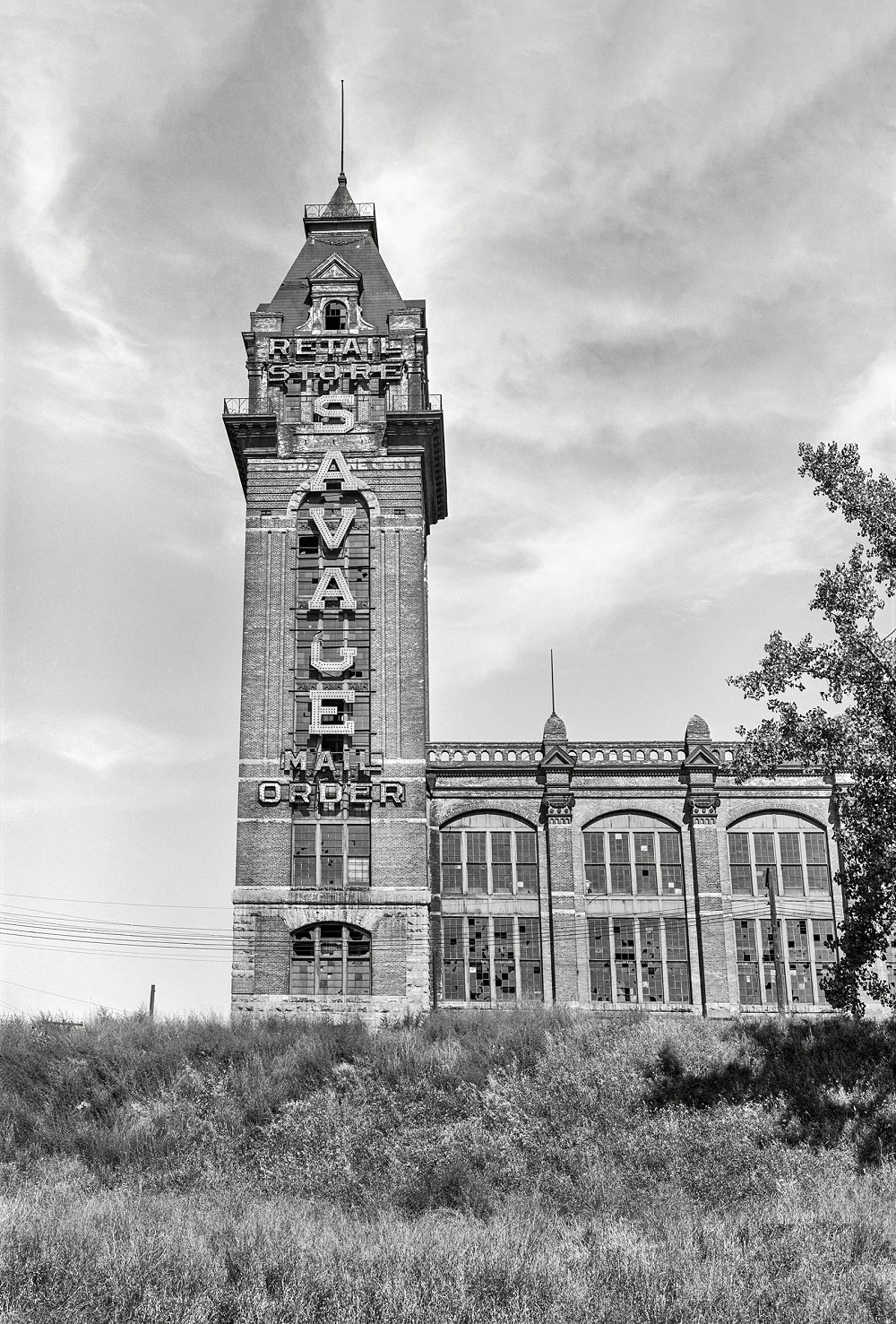 #33 Abandoned mail-order house, Minneapolis, Minnesota, September 1939
