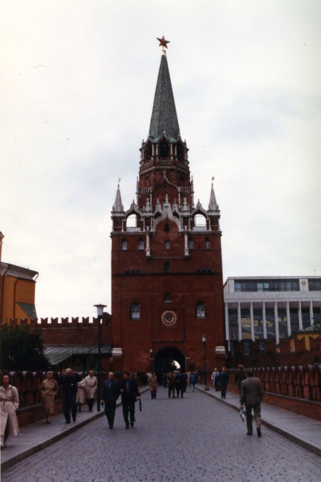 #17 Kremlin, Moscow, 1990