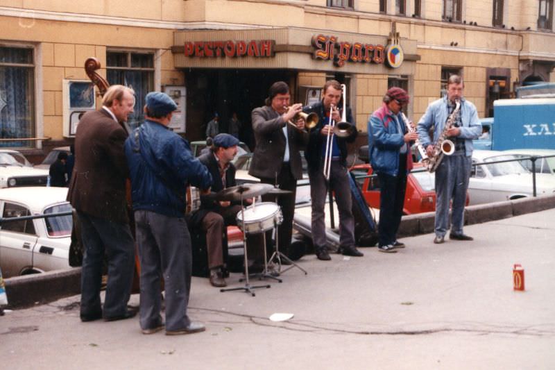 #2 Arbat Street, Moscow, 1990