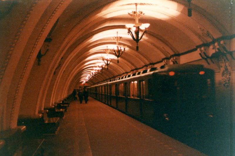 #25 Moscow Metro, 1990