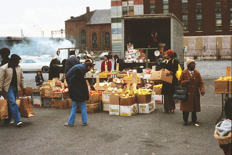 #33 Produce tailgate in Brooklyn, near the LIRR – Summer of 1979