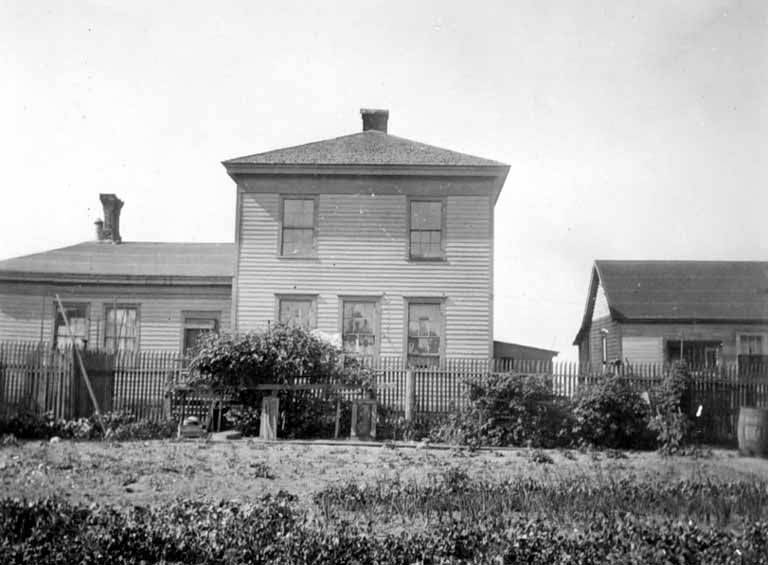 #28 Lawson house, Olympia, 1924