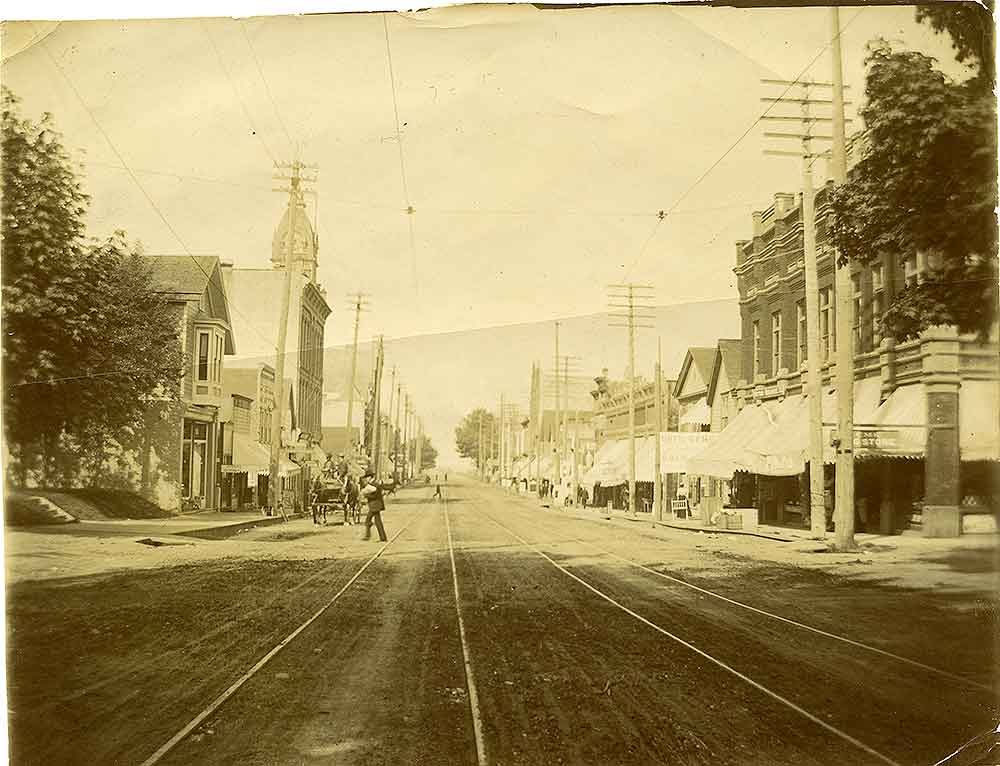 #41 Main Street, Olympia, 1898