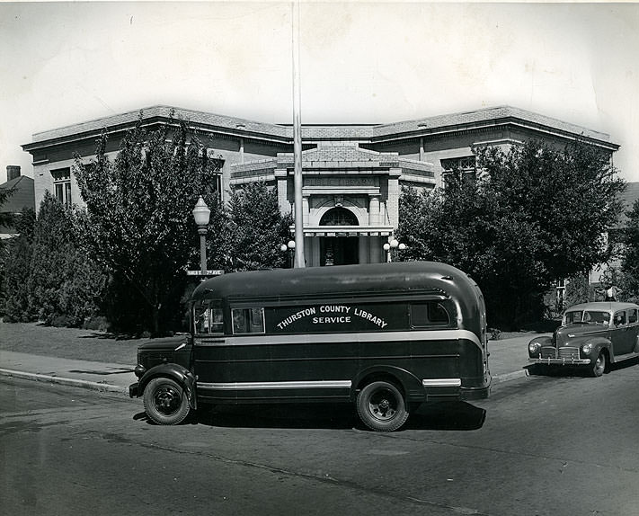 #46 Thurston County Library Service bookmobile, Olympia