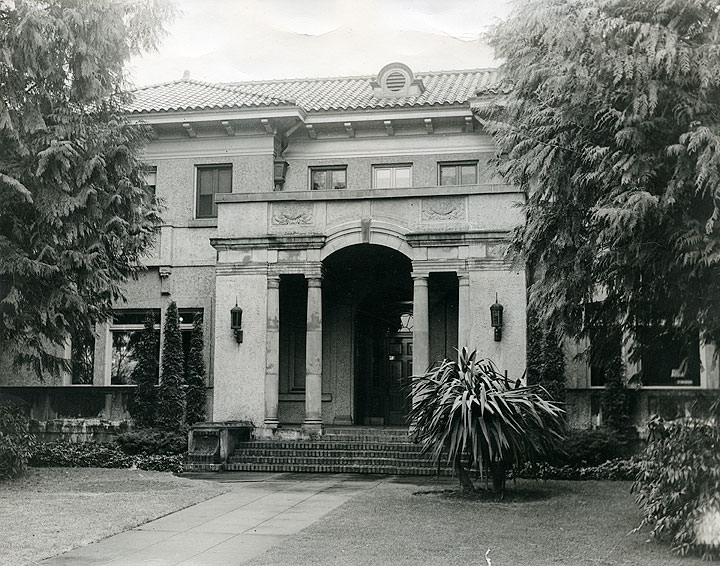 #35 Lord Mansion, State Capital Museum, 1920s