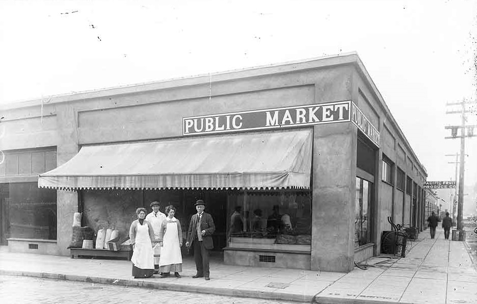#99 Public Market, Olympia, 1914