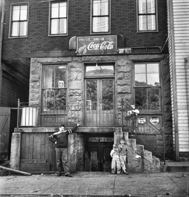 #16 Boundary Street, 1950