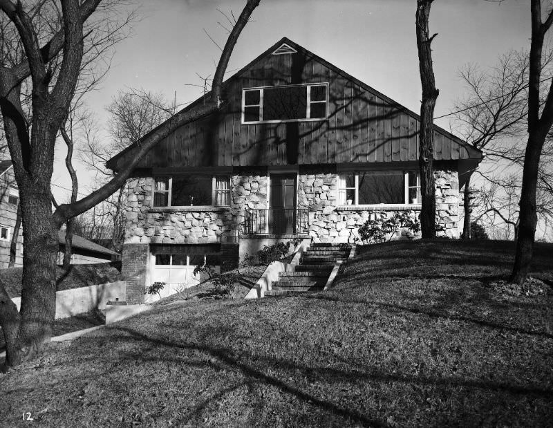 #31 7 (street unidentified), July 1949