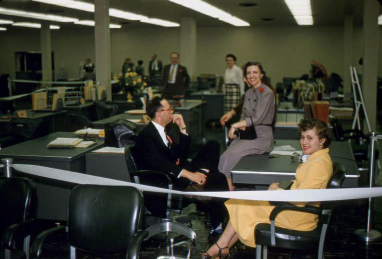 #18 DuPage Division, Chicago Title & Trust, Wheaton, Illinois, 1954