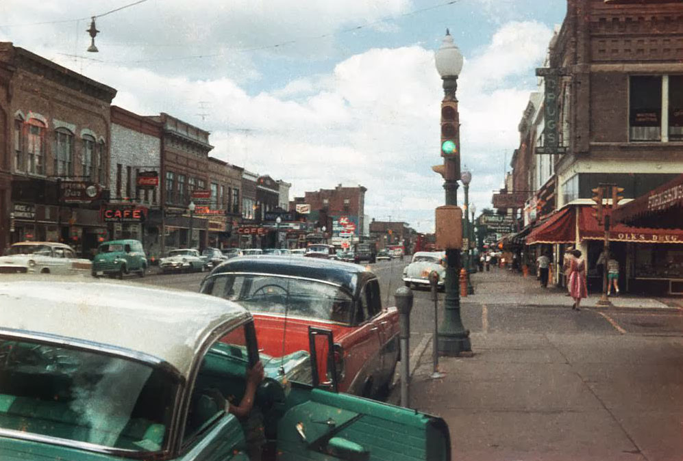 #121 Olks Drugs, 1956