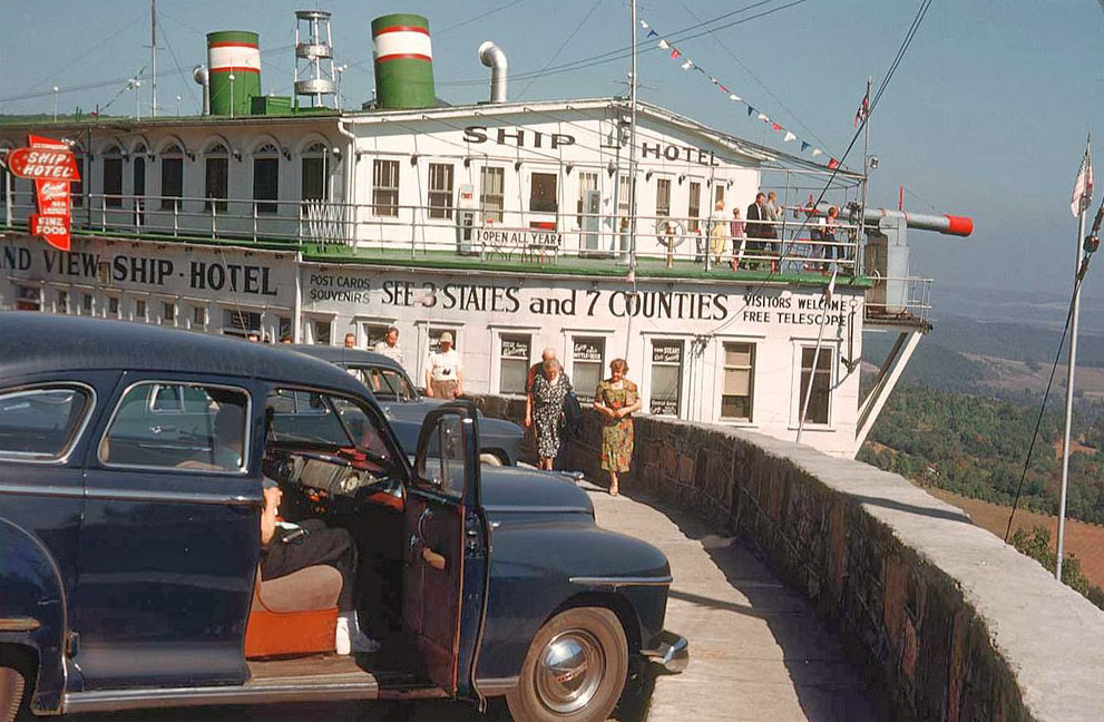 #152 Grand View Ship Hotel, 1953