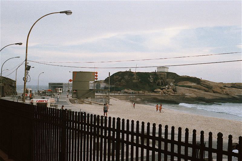 #52 Praia do Arpoador, Rio de Janeiro, 1984
