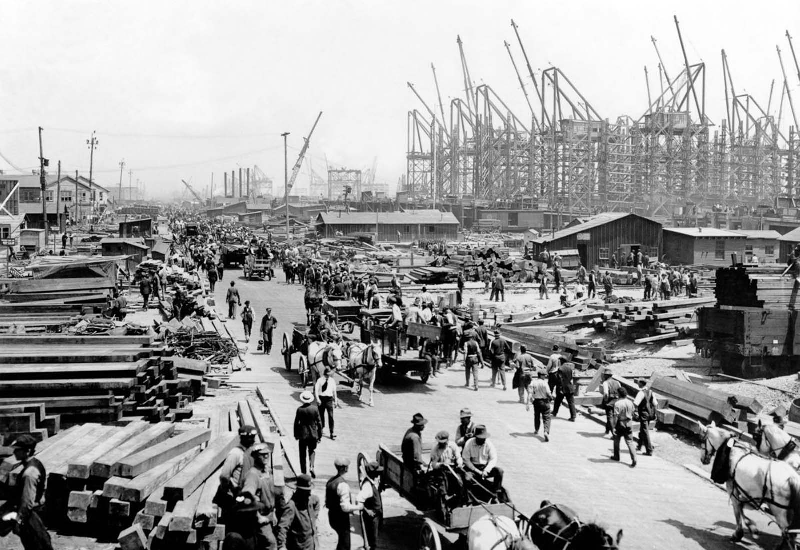 #14 Shipbuilding yards in Philadelphia, 1900.