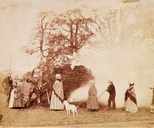 #29 J. D. Ll’s children with Mr Knight, their tutor