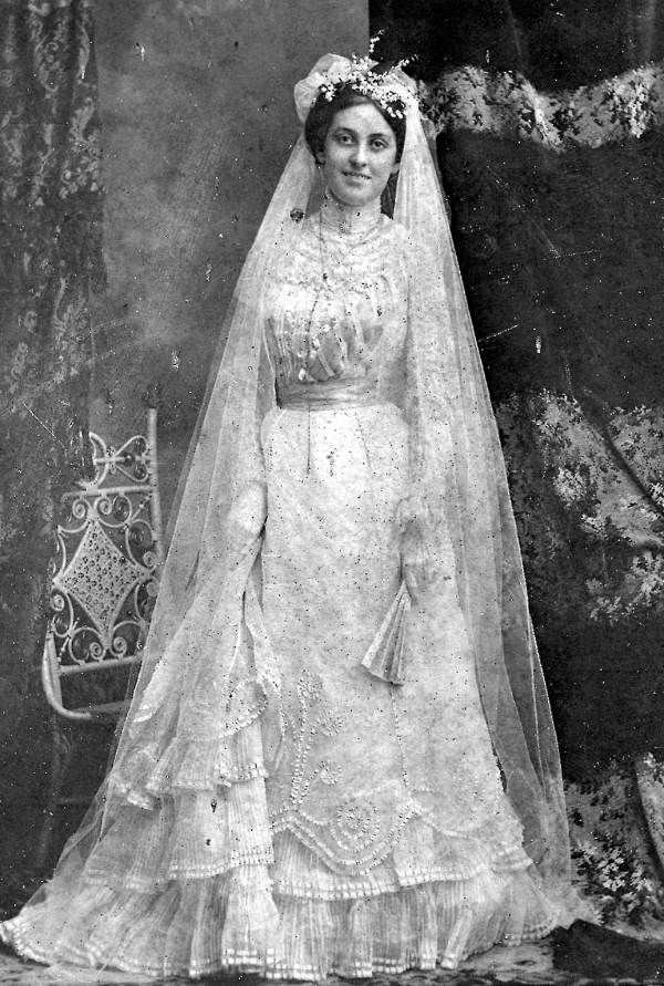 #25 A beautiful bride on her wedding day, ca. 1880s