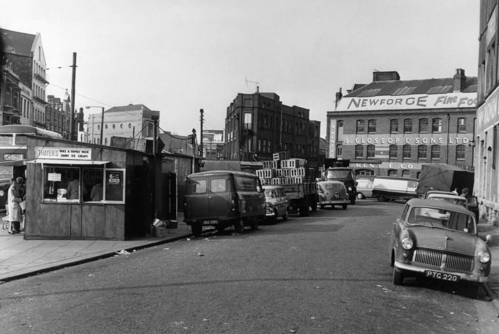 #57 New Street behind Mill Lane Market, Cardiff, Wales, Tuesday 11th August 1964. Newforce Fine Food.