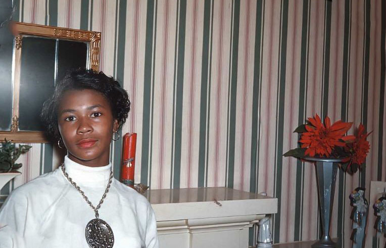 #15 I hate being photographed