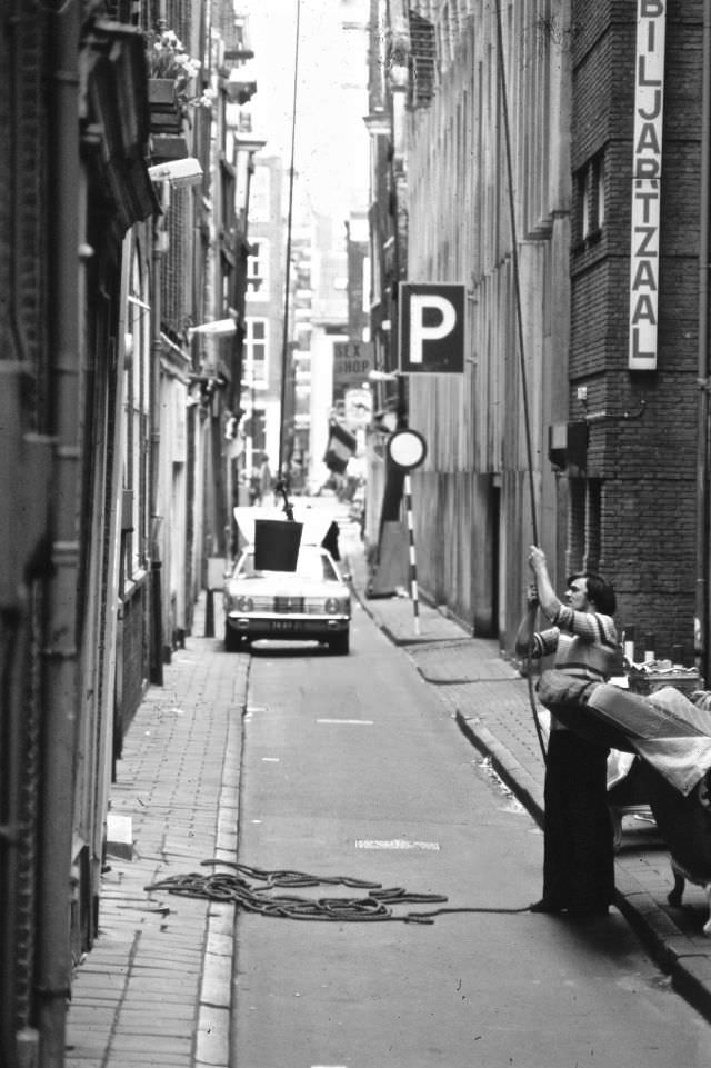 #56 Building work, bucket and rope, Amsterdam, 1970s