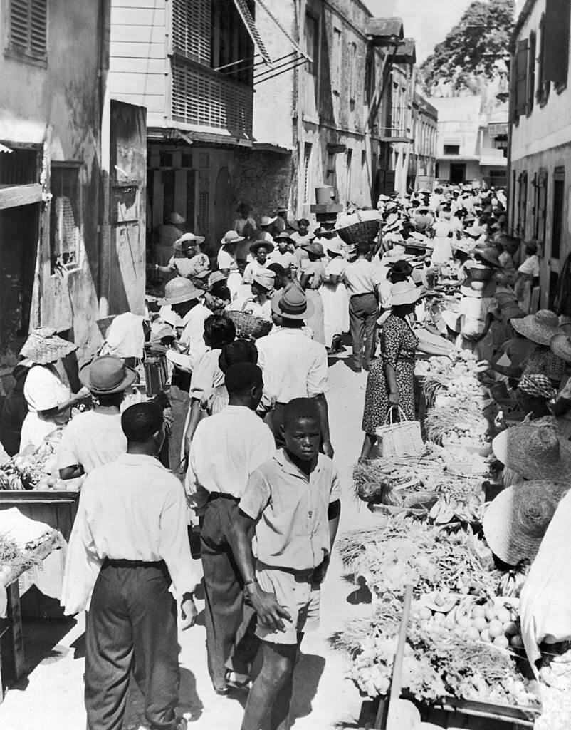 #118 Market in a Street of Bridgetown in Barbados Around 1960.