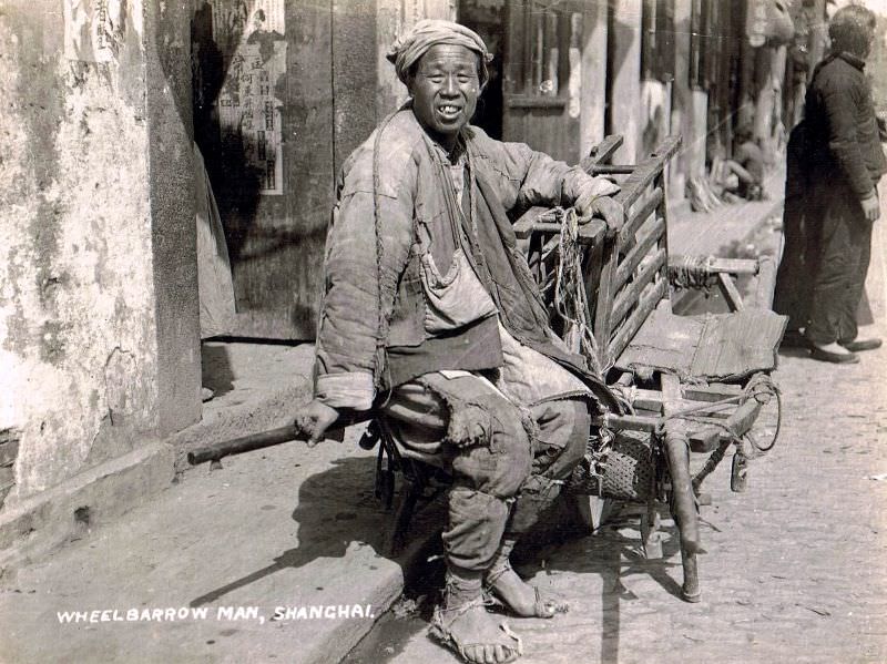 #12 Wheelbarrow man, Shanghai