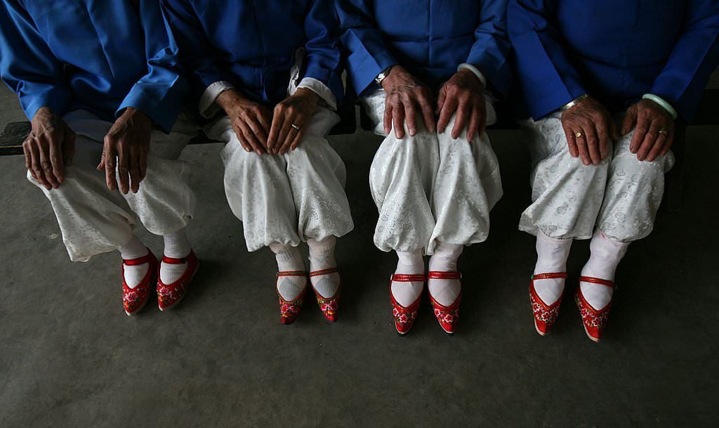 #36 Bound Feet Chinese Women.