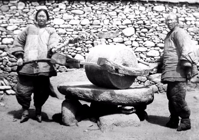 Bound Feet: Horrible Body Modification that Chinese Women Practiced for One Thousand years Weird